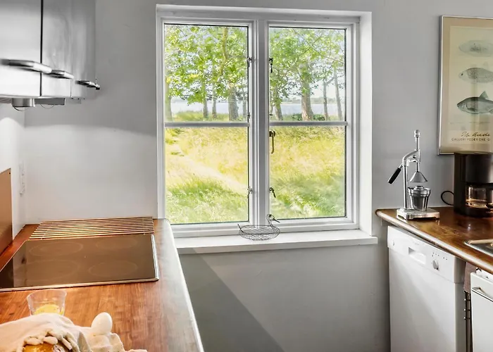 5 Bedroom Gorgeous In Askeby