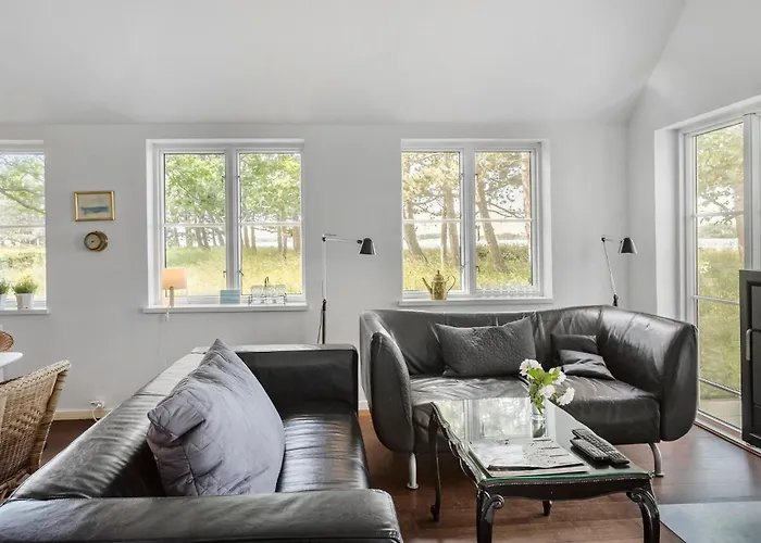 5 Bedroom Gorgeous In